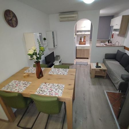 Apartment Matea เซนญ์ ภายนอก รูปภาพ